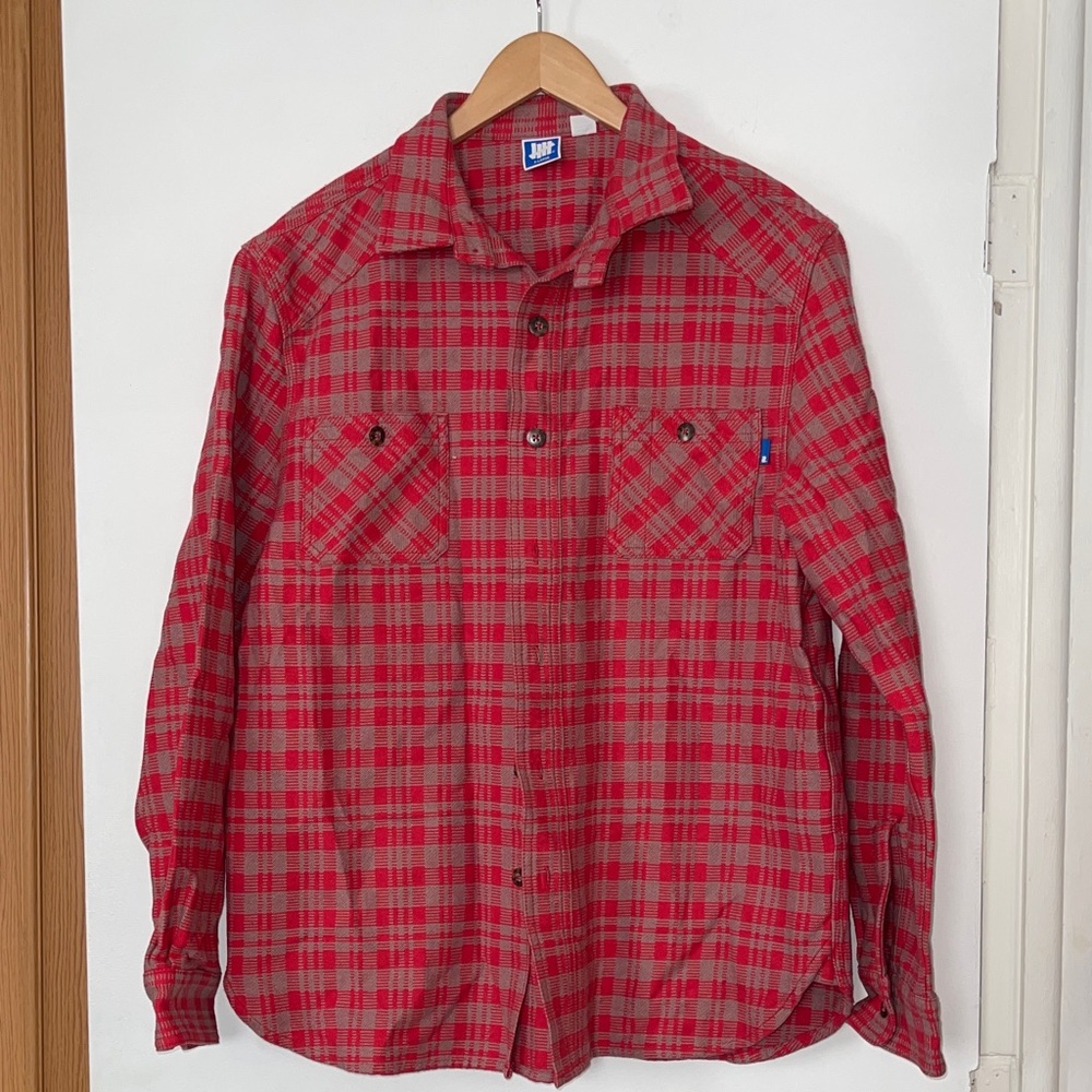 Men's Undefeated Red Flannel Shirt Jacket
 Size XLarge